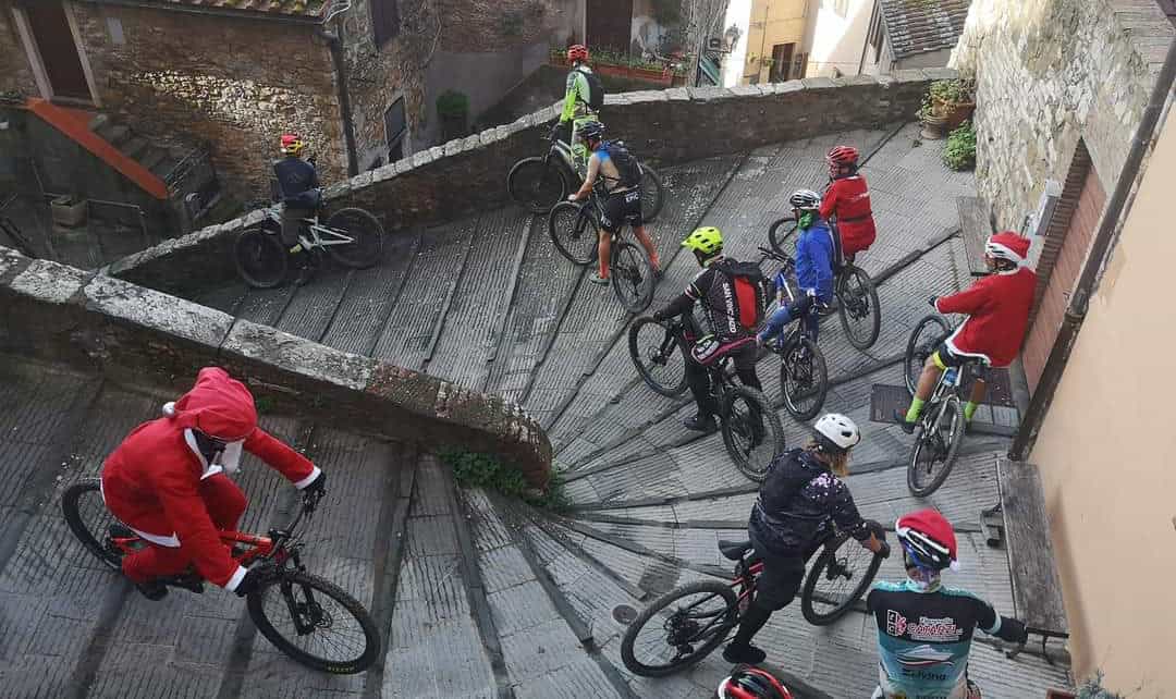 tour campiglia marittina e bike